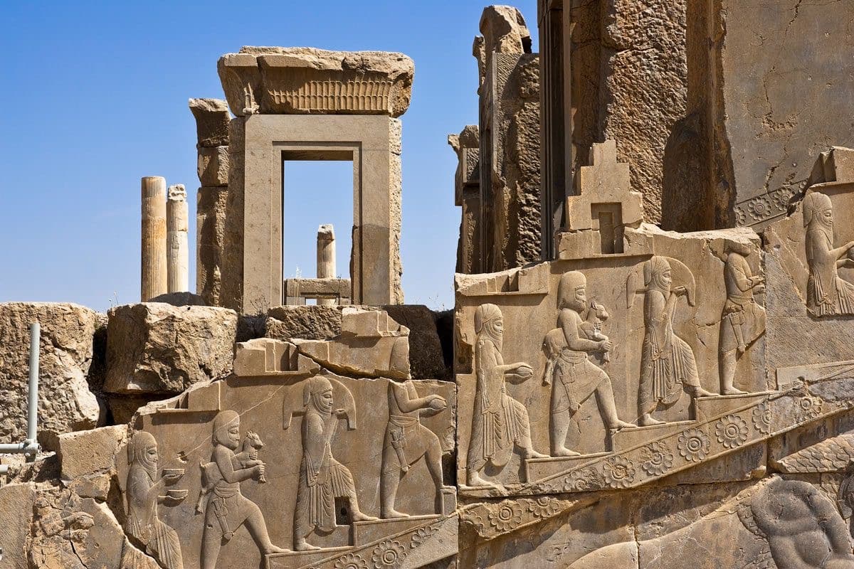 Day 2 – Shiraz: Ancient Empires Excursion on Persian Treasures: Isfahan & Shiraz in 5 Days