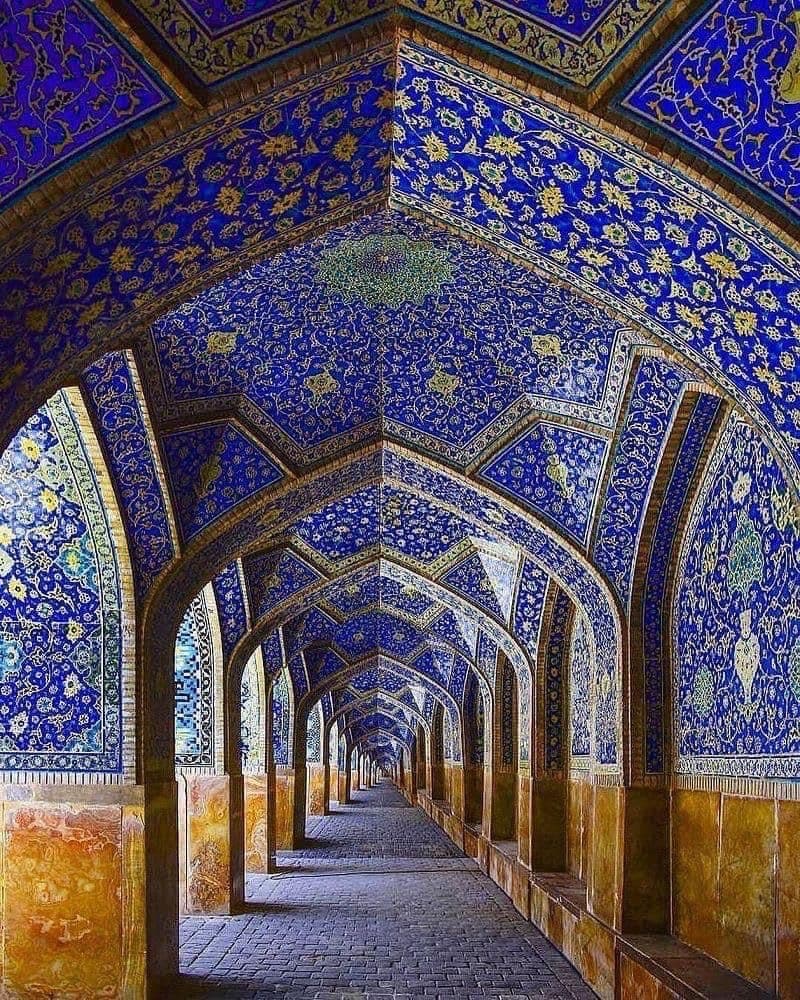 Day 5 – Isfahan Departure on Persian Treasures: Isfahan & Shiraz in 5 Days