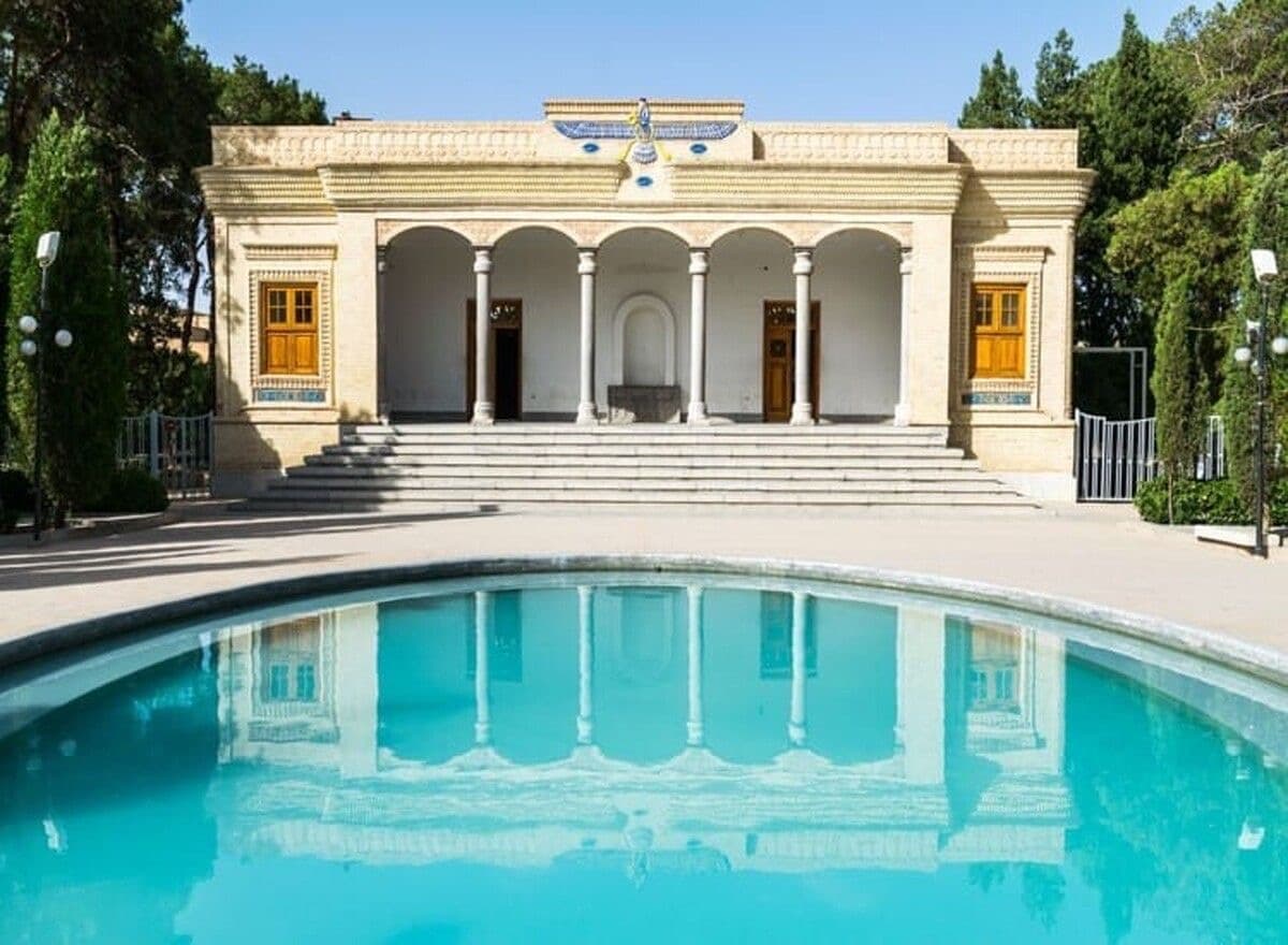 Day 4 – Yazd: Zoroastrian Heritage & Old Town on Silk Road Echoes – A 10-Day Journey Through Persia’s Ancient Trade Routes