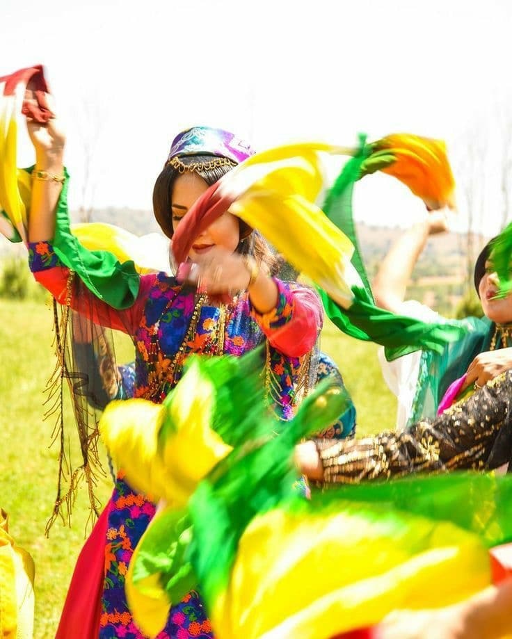 •	A cultural encounter with the Qashqai nomads