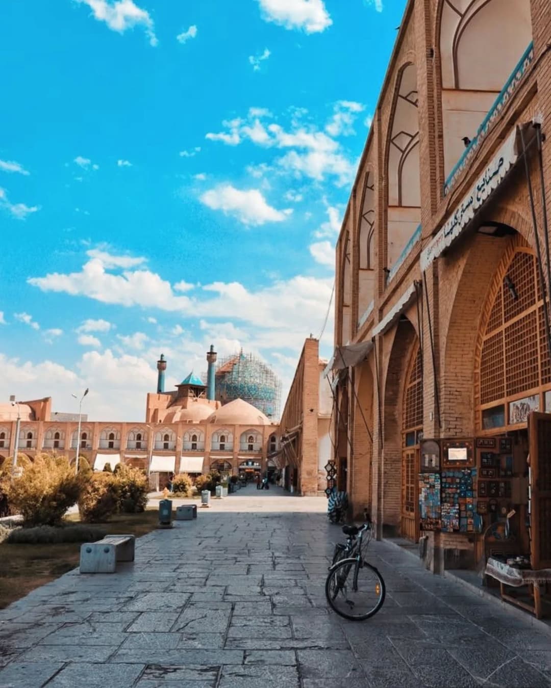  Day 3 – Isfahan Culture & Tribal Handicrafts