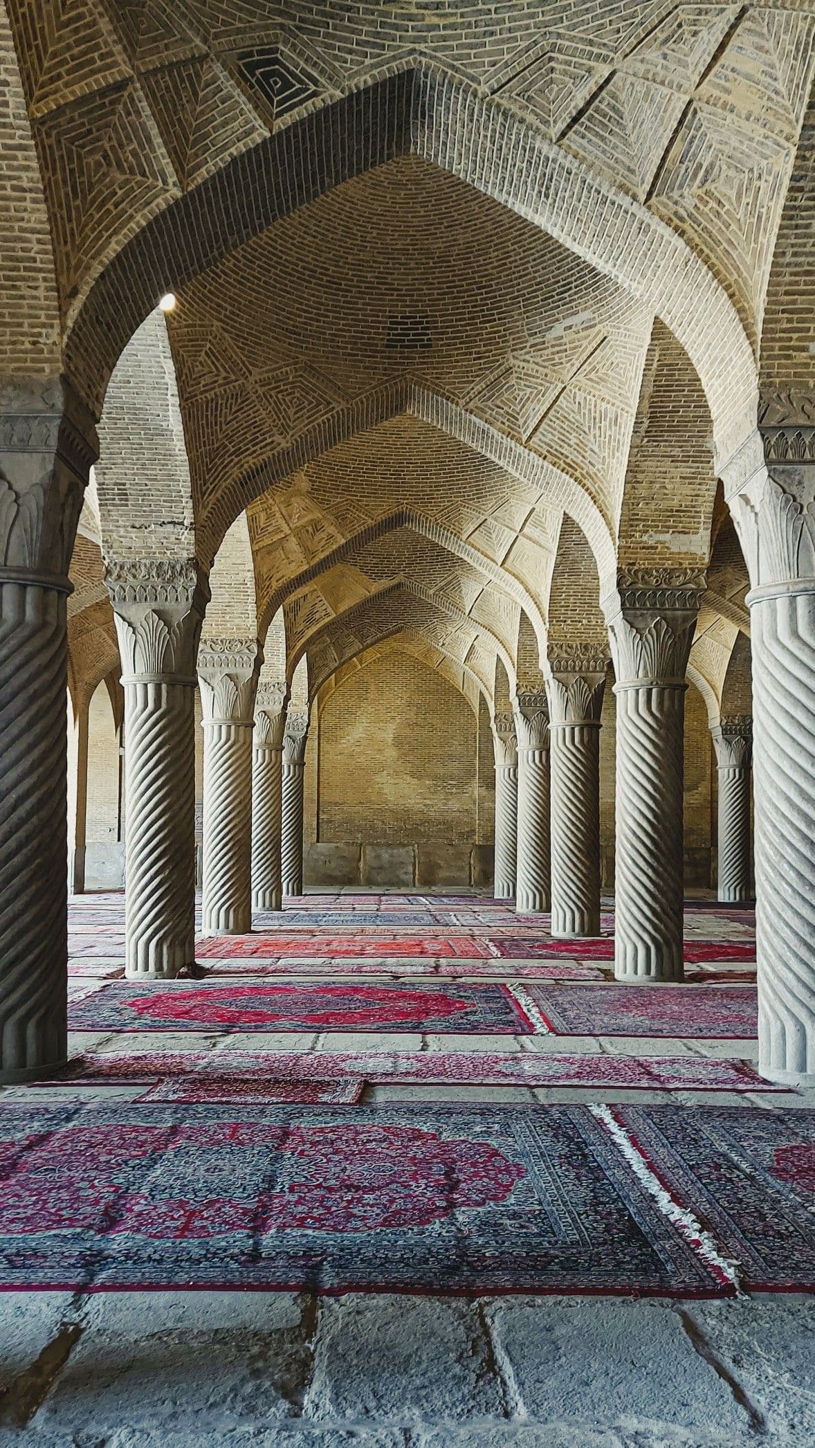 Cultural harmony of architecture, water, and poetry on Persian Gardens & Poetry Iran 9 Day Group Tour