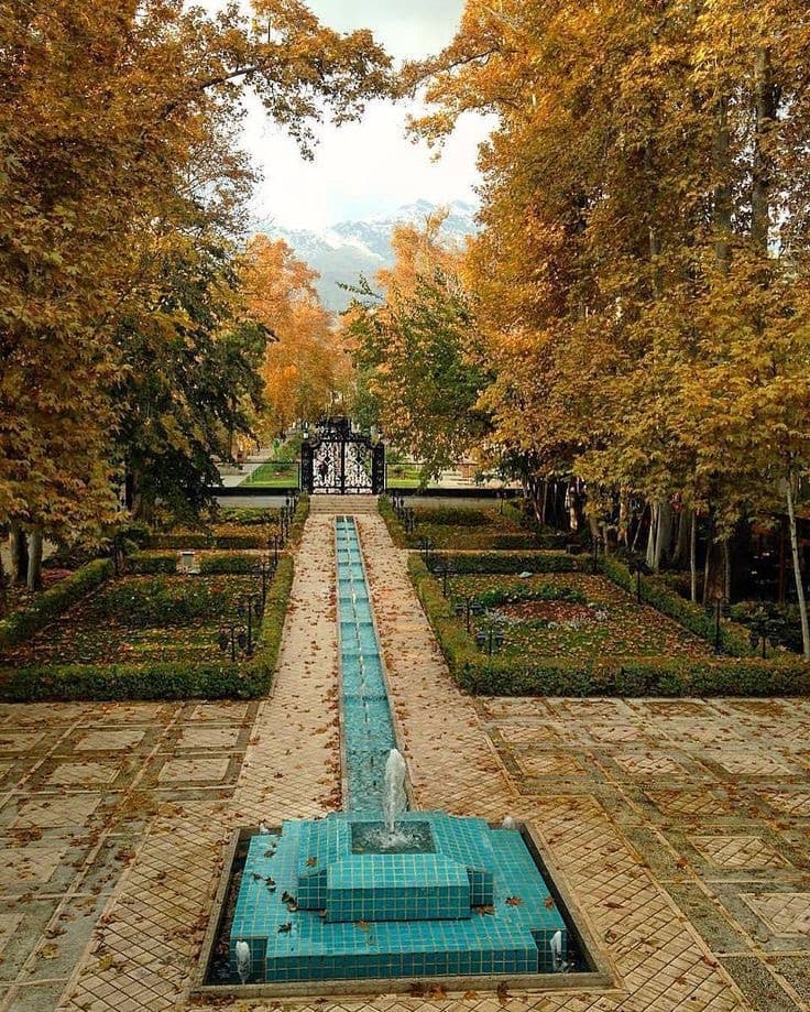 Experiencing the contrast between the royal citadels and pleasure gardens. on Persian Palaces & Gardens 8 Day Iran Cultural Tour