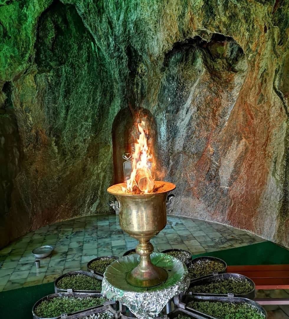 Day 4 – Chak Chak Pilgrimage on Zoroastrian History & Faith 8 Day Iran Cultural Journey